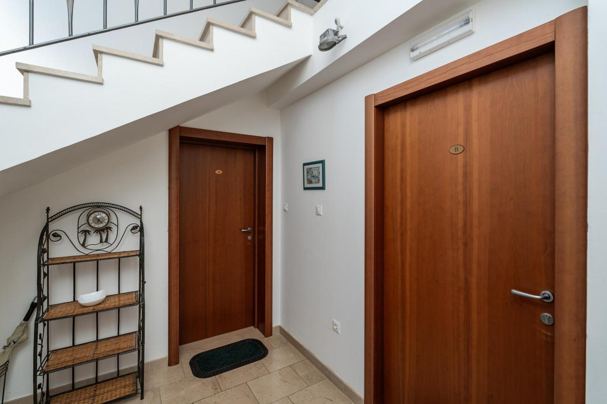 Alegria Apartment *
